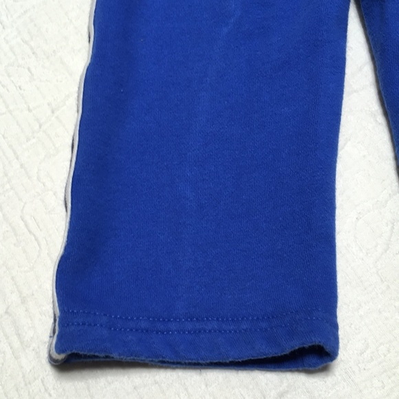 2T (6/$20) OshKosh Sweatpants - Picture 12 of 15